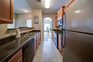 112 Highland Pointe Cir E, Dawsonville, GA 30534 - Photo 4