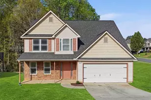 375 Searchlight Dr, Winder, GA 30680 - Photo 1