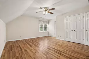 1695 Redbourne Dr, Atlanta, GA 30350 - Photo 38