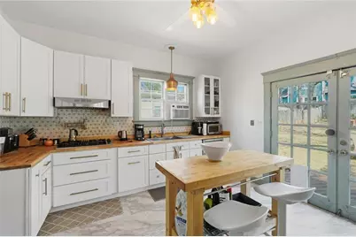 373 Oakdale Road NE, Atlanta, GA 30307 - Photo 16