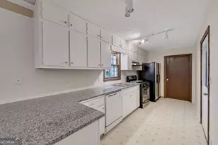 2733 Old Dawsonville Rd, Gainesville, GA 30506 - Photo 14