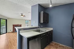 1325 Keys Lake Dr NE, Brookhaven, GA 30319 - Photo 12