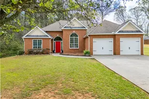 174 Foxtail Pass, Acworth, GA 30101 - Photo 1