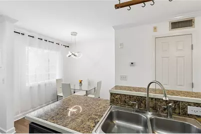 2232 Dunseath Avenue NW #206, Atlanta, GA 30318 - Photo 10
