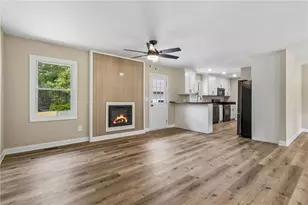 2526 Hamill Dr, Buford, GA 30519 - Photo 14