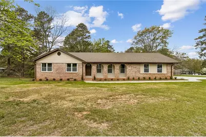 2526 Hamill Drive, Buford, GA 30519 - Photo 2