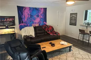 122 Sterling Ct, Alpharetta, GA 30004 - Photo 2