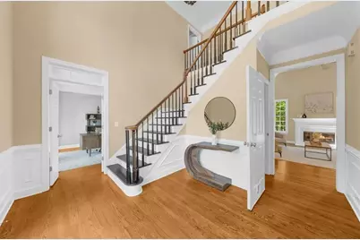 11005 Wilshire Chase Drive, Johns Creek, GA 30097 - Photo 10