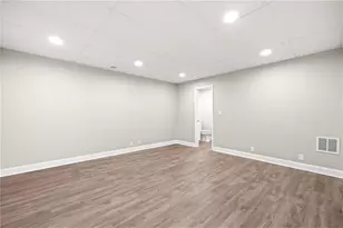 2697 S Arbor Dr, Marietta, GA 30066 - Photo 40