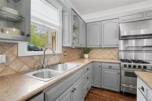 810 Buttercup Trce, Alpharetta, GA 30022 - Photo 14