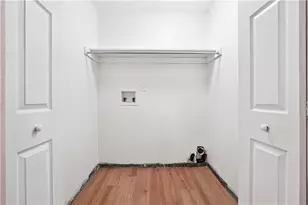 2745 Saxon Dr, Duluth, GA 30096 - Photo 34