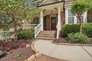 2810 Apremont Dr, Cumming, GA 30041 - Photo 4