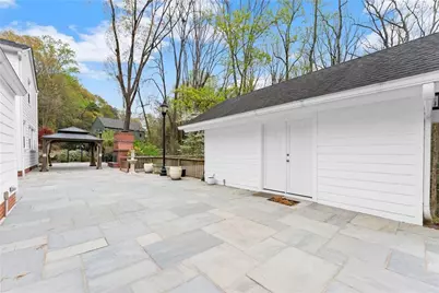 669 Dixon Drive, Gainesville, GA 30501 - Photo 38