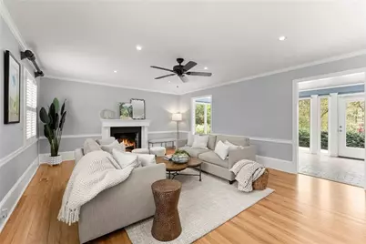 669 Dixon Drive, Gainesville, GA 30501 - Photo 8