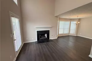 13341 Harpley Ct, Alpharetta, GA 30004 - Photo 2