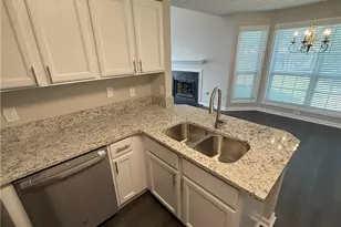 13341 Harpley Ct, Alpharetta, GA 30004 - Photo 4