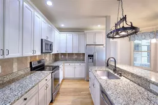 325 Brook Hollow Ln, Loganville, GA 30052 - Photo 14