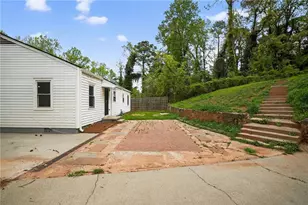 2252 Beecher Cir SW, Atlanta, GA 30311 - Photo 4