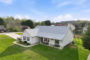 190 Bridgewater Dr, Mount Airy, GA 30563 - Photo 6