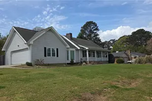 3033 Skyland Dr, Snellville, GA 30078 - Photo 2