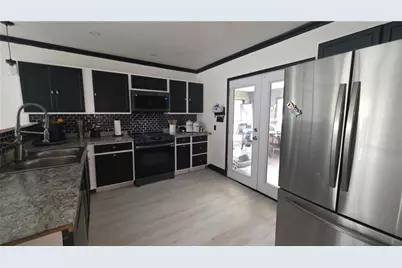 3033 Skyland Drive, Snellville, GA 30078 - Photo 10