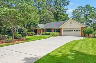 455 Lees Trace SW, Marietta, GA 30064 - Photo 2