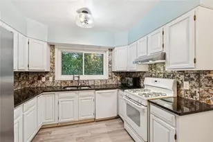 1205 Killarney SE, Smyrna, GA 30080 - Photo 16