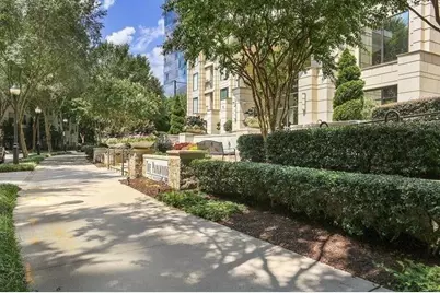 3445 Stratford Road NE #2404, Atlanta, GA 30326 - Photo 12