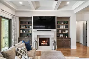 5265 Peachtree Dunwoody Rd, Sandy Springs, GA 30342 - Photo 18