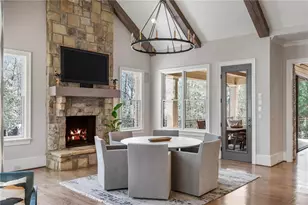 5265 Peachtree Dunwoody Rd, Sandy Springs, GA 30342 - Photo 12