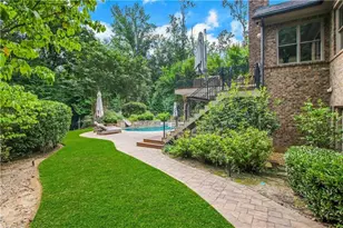 5265 Peachtree Dunwoody Rd, Sandy Springs, GA 30342 - Photo 98