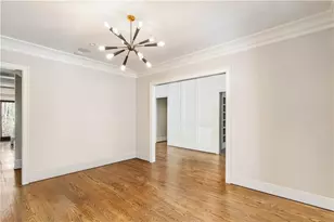 5265 Peachtree Dunwoody Rd, Sandy Springs, GA 30342 - Photo 52