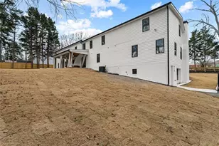 11505 Elkins Rd, Roswell, GA 30076 - Photo 84