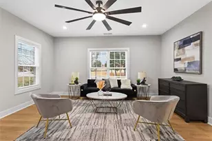 11505 Elkins Rd, Roswell, GA 30076 - Photo 12