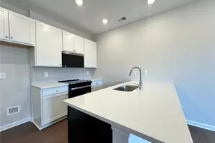 1369 Breezy Circle SE, Atlanta, GA 30315 - Photo 4