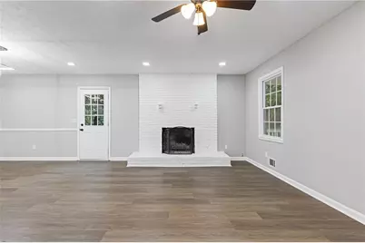 353 Old Rosser Road, Stone Mountain, GA 30087 - Photo 18