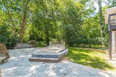 4523 Runnemede Road NW, Atlanta, GA 30327 - Photo 4
