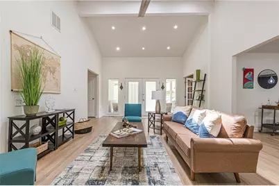 4523 Runnemede Road NW, Atlanta, GA 30327 - Photo 12