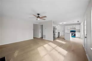 180 Preston Oaks Dr, Alpharetta, GA 30022 - Photo 10