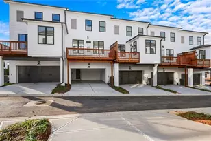 538 Healy Dr, Cumming, GA 30040 - Photo 18