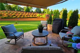 5644 Tisbury Ct, Hoschton, GA 30548 - Photo 2