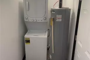 2597 Glenvalley Dr, Decatur, GA 30032 - Photo 12