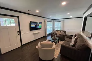 2597 Glenvalley Dr, Decatur, GA 30032 - Photo 2