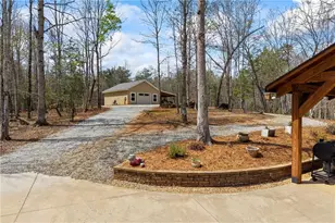 5240 Hwy 17, Clarkesville, GA 30523 - Photo 10
