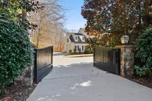 1124 Moores Mill Rd NW, Atlanta, GA 30327 - Photo 2