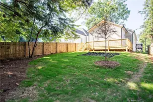 1041 White Oak Ave SW, Atlanta, GA 30310 - Photo 22