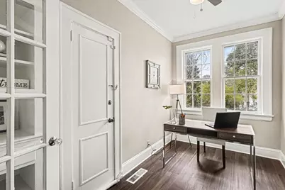 21 Peachtree Memorial Drive NW #8, Atlanta, GA 30309 - Photo 16