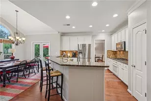 3820 Ridge Point Dr, Suwanee, GA 30024 - Photo 10