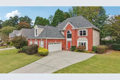 3820 Ridge Point Drive, Suwanee, GA 30024 - Photo 2