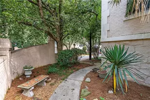 2214 Peachtree Rd NW, Atlanta, GA 30309 - Photo 24